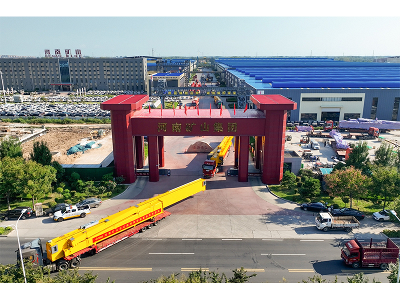 震撼！這條“長(zhǎng)長(zhǎng)長(zhǎng)長(zhǎng)龍”氣勢(shì)如虹，今天的熱搜預(yù)定了